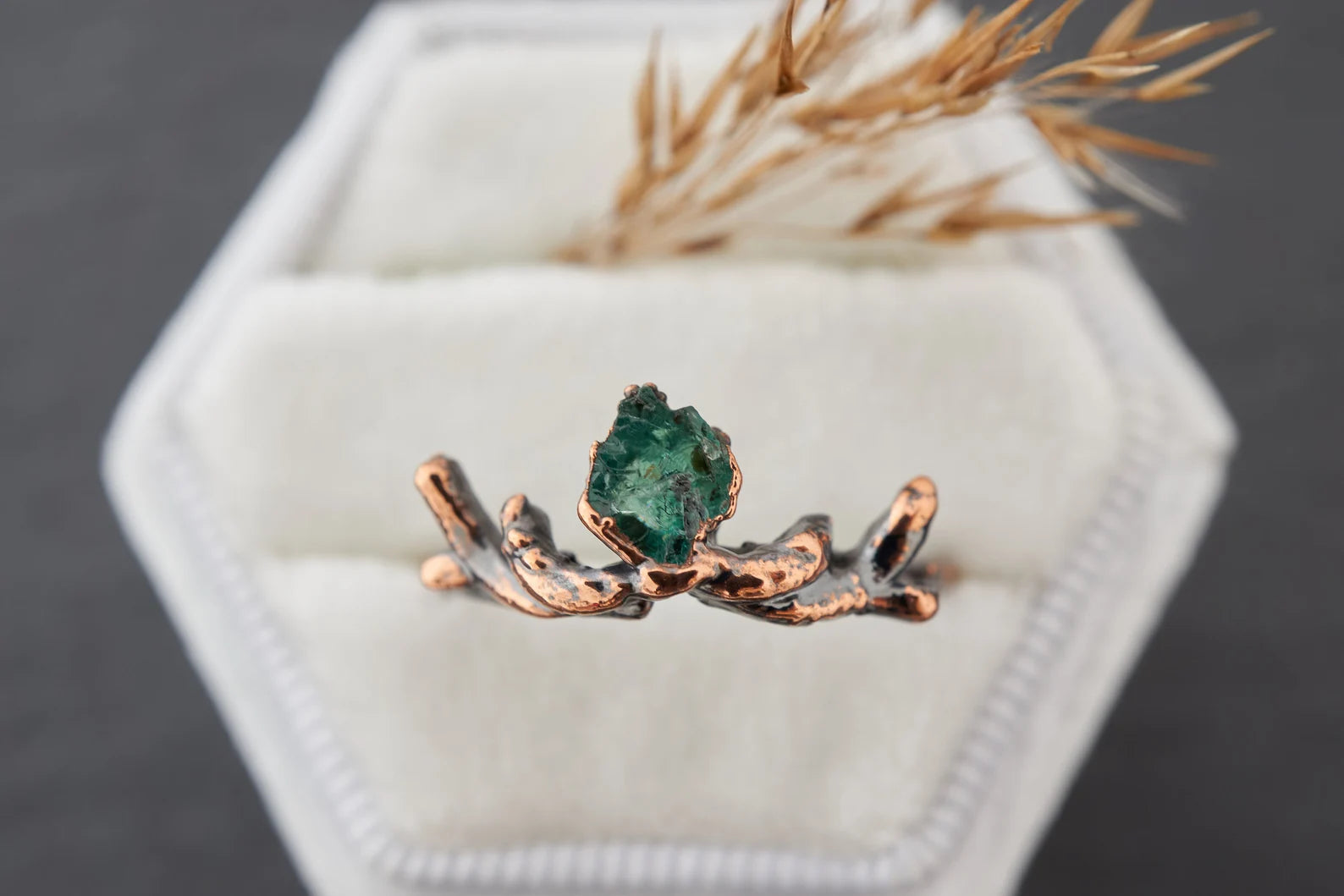 Forest wedding ring | Fawn