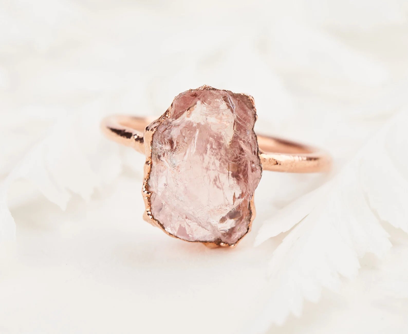 Raw Rose Quartz ring | Lotus No chevron ring