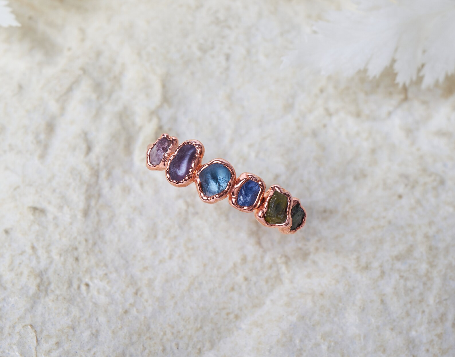 Rainbow sapphire ring | Iris