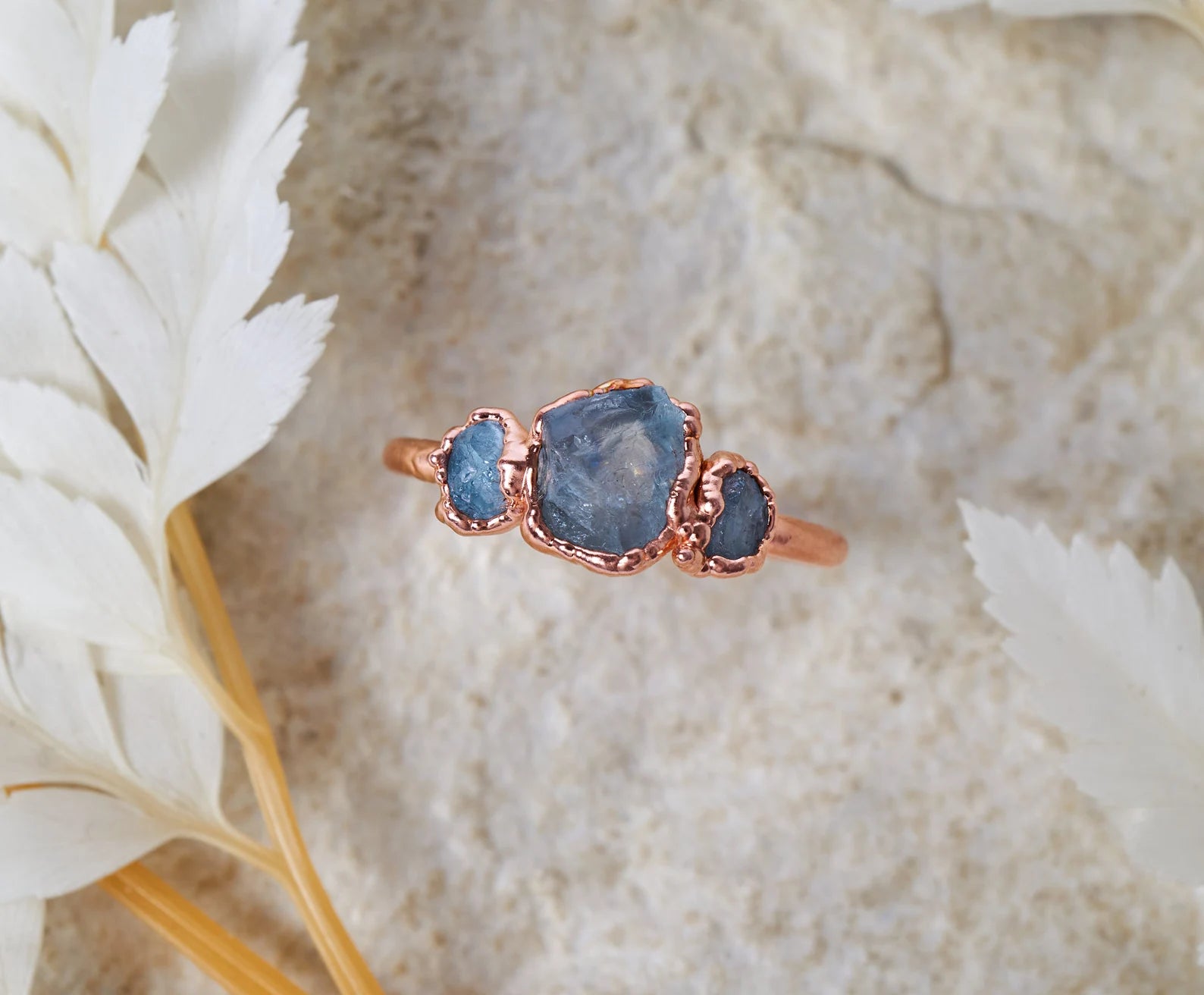 Natural aquamarine ring | Azura