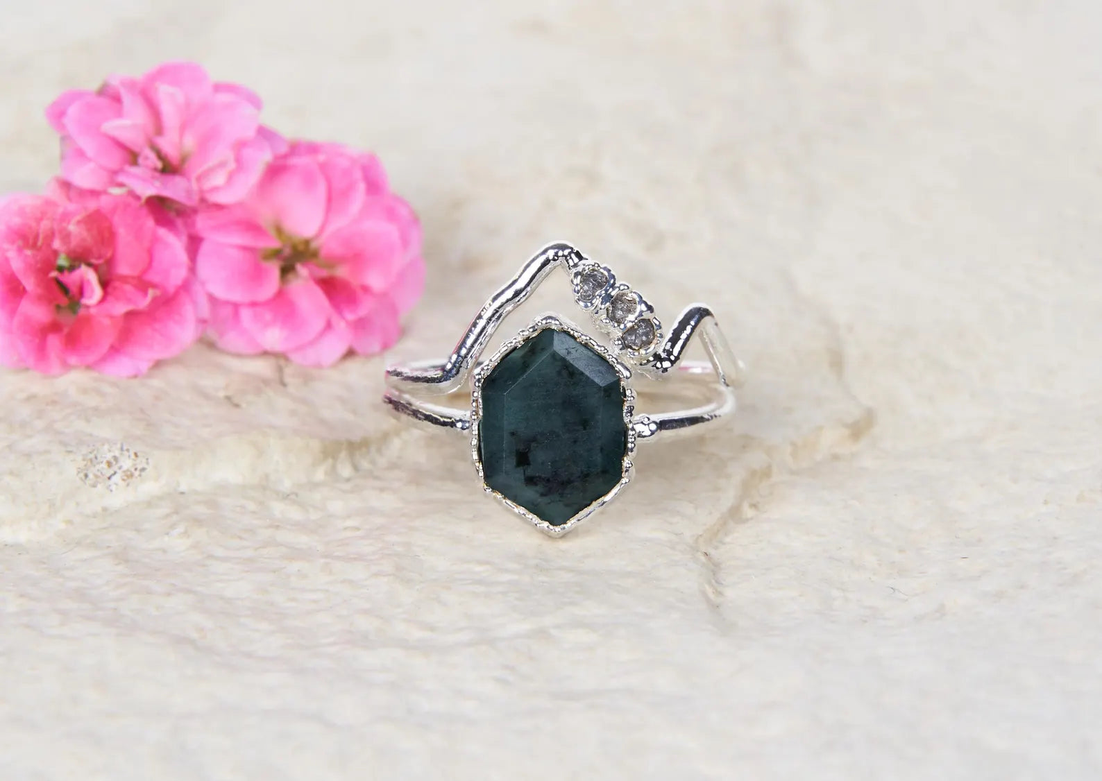 Unique emerald ring design with mountain | Farrah
