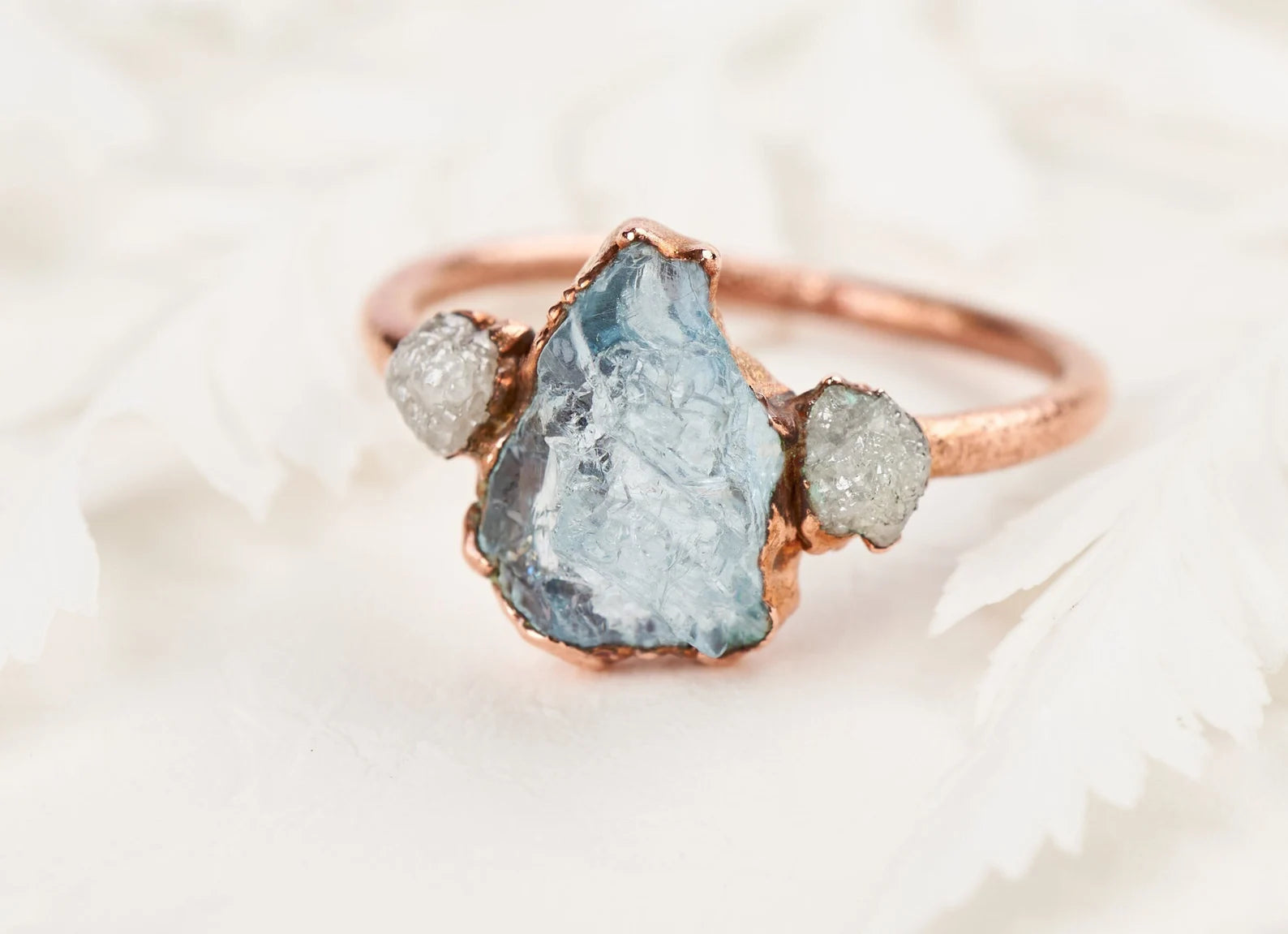 Raw aquamarine and diamond ring | Calypso