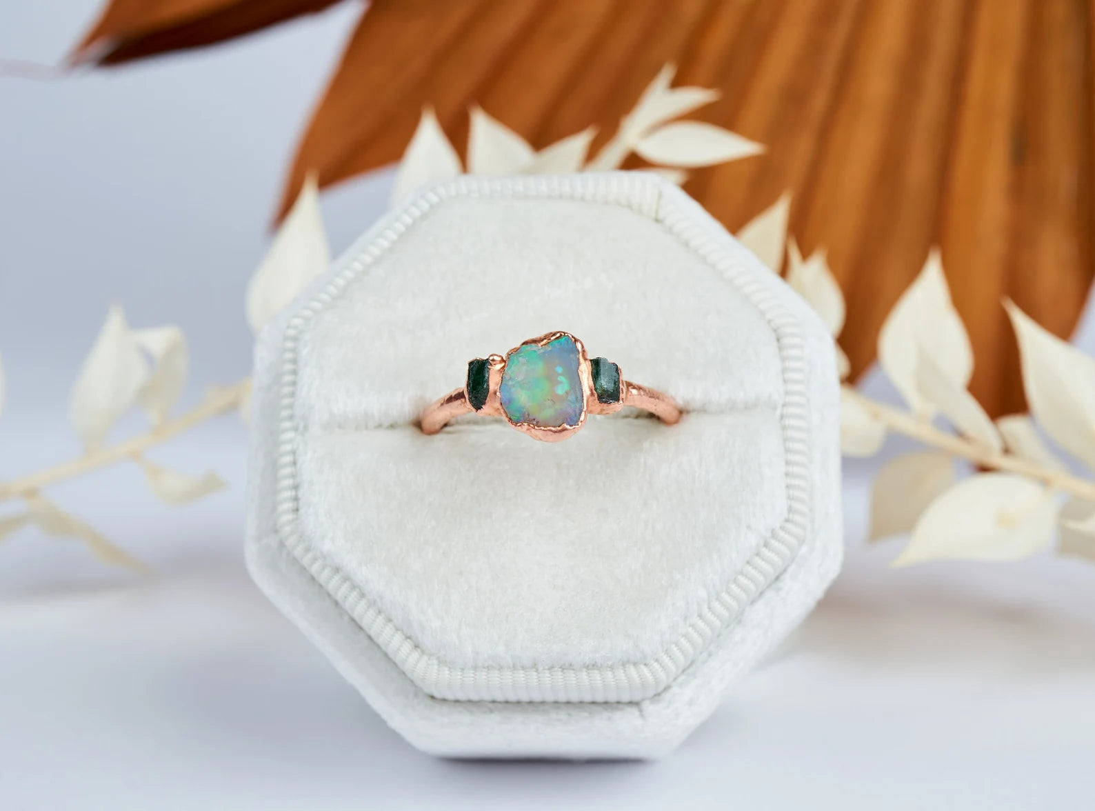 Opal and emerald ring | Marlene