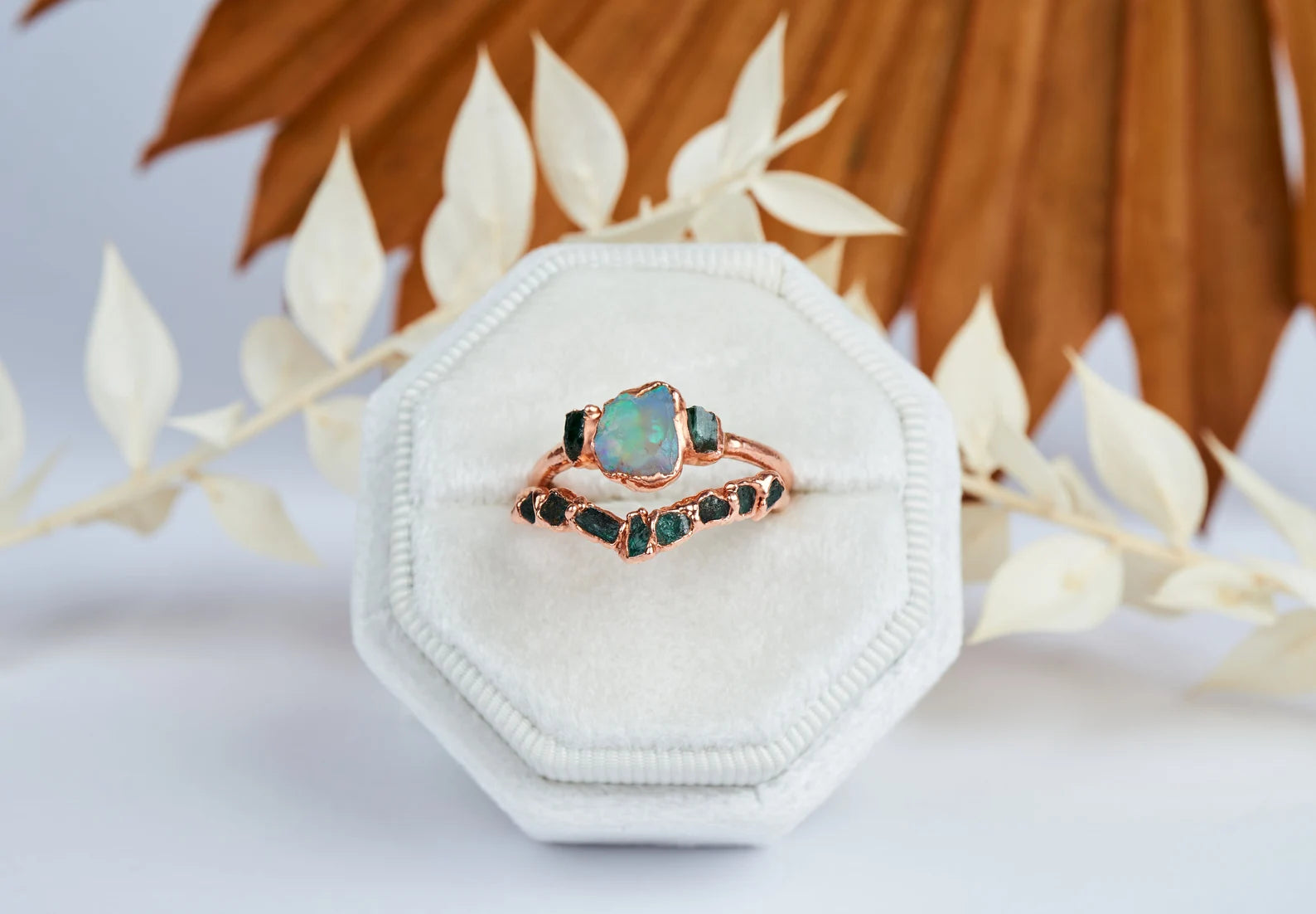 Opal and emerald ring | Marlene