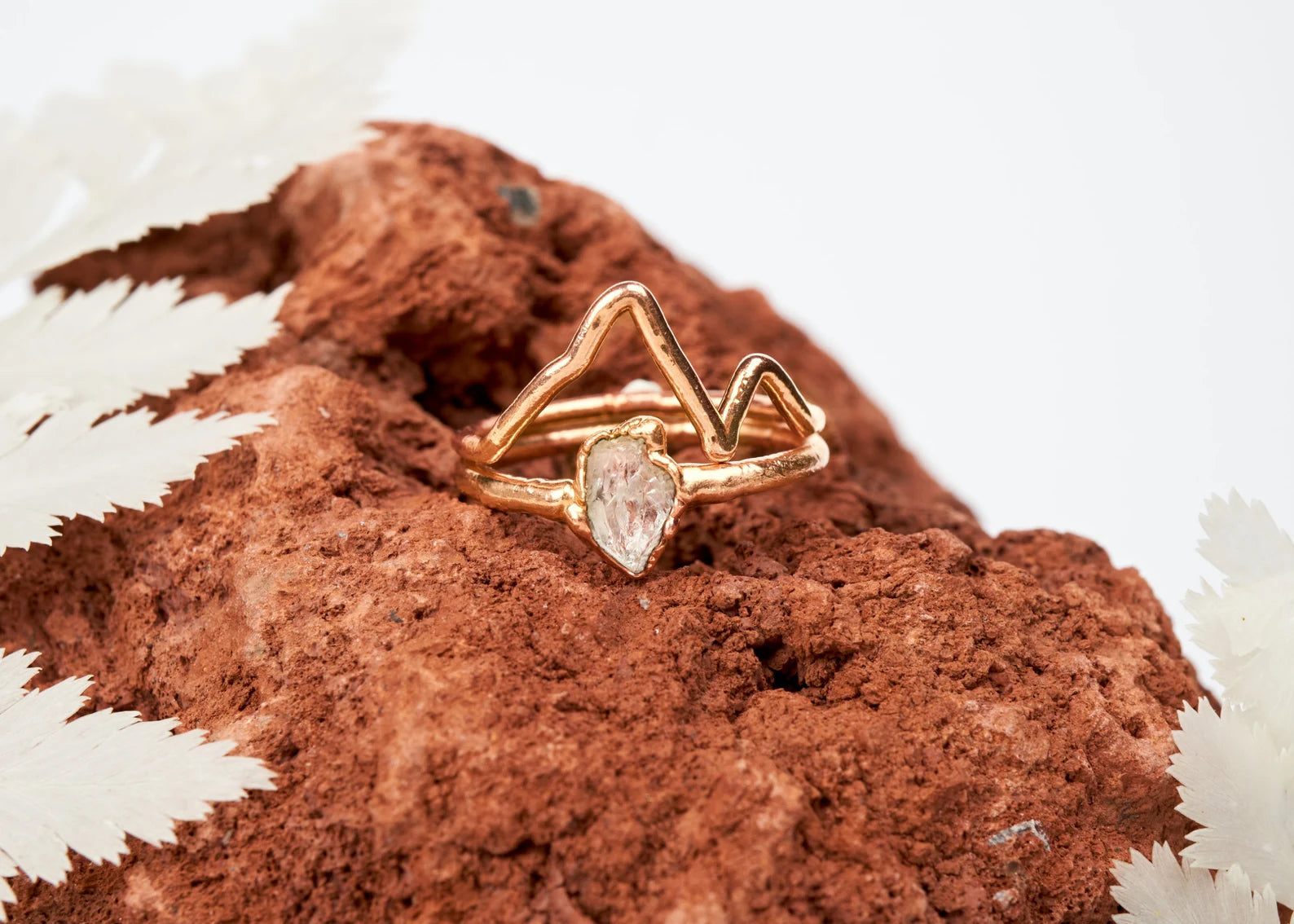 Mountain and quartz engagement ring | Miranda