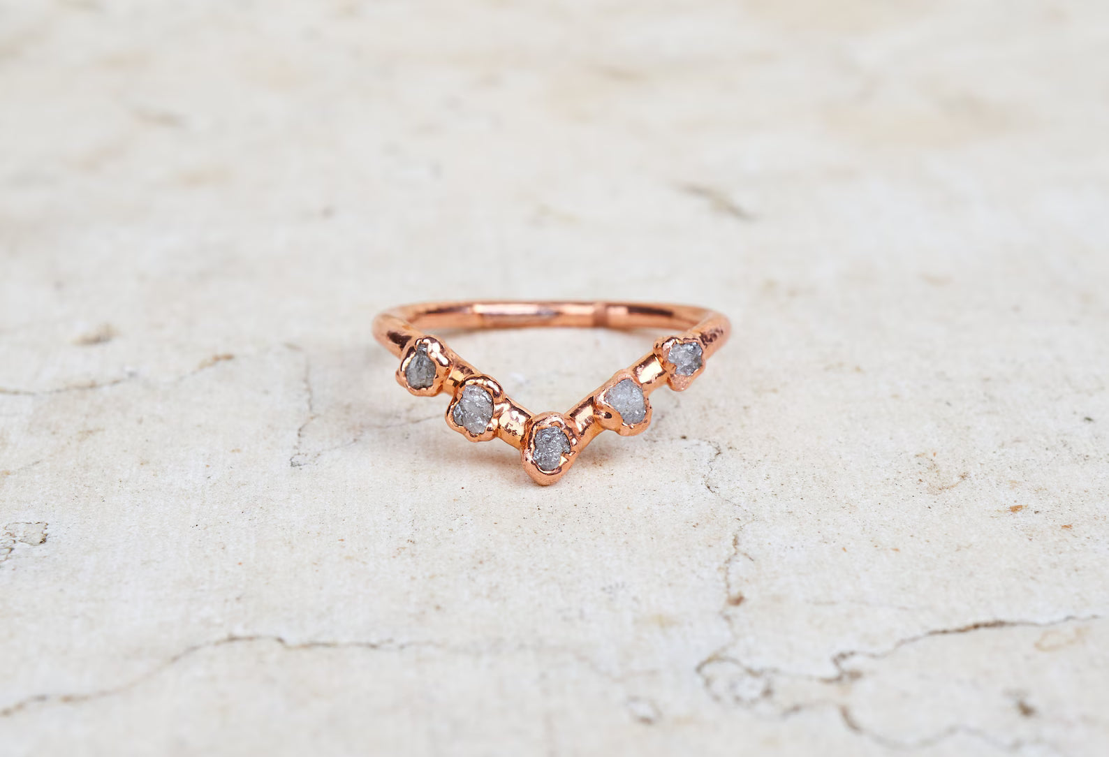 Chevron diamond ring | Vita