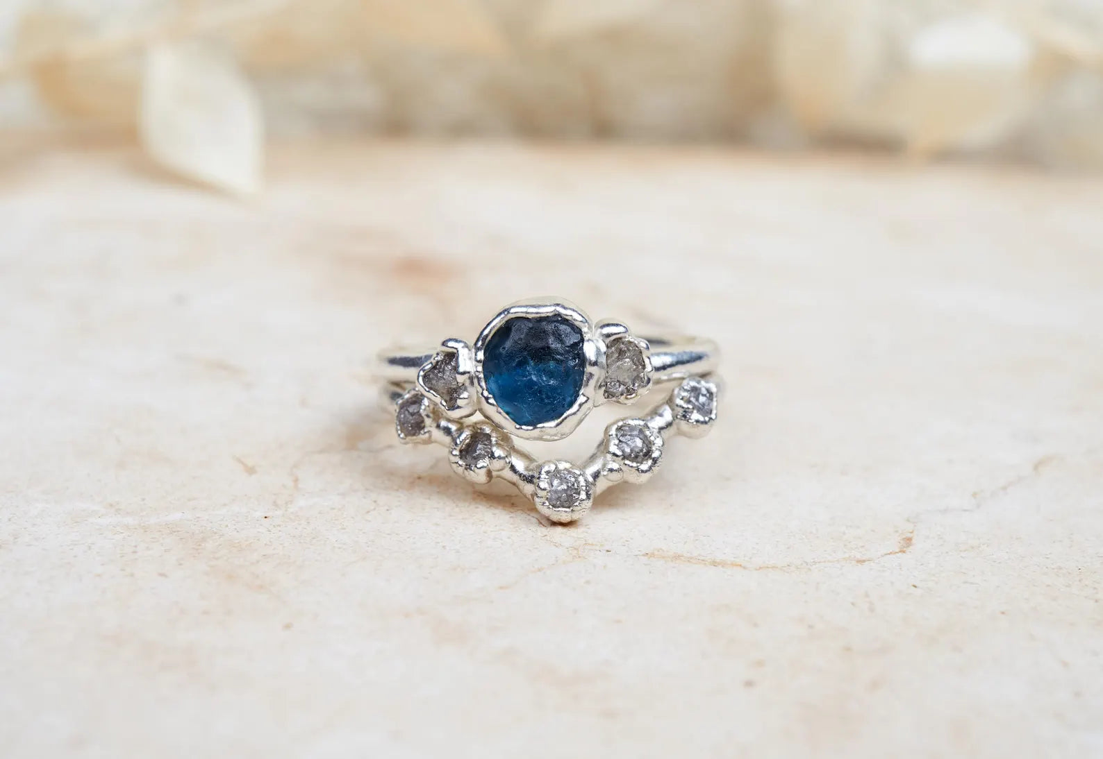 Diamond and sapphire wedding set | Ophelia